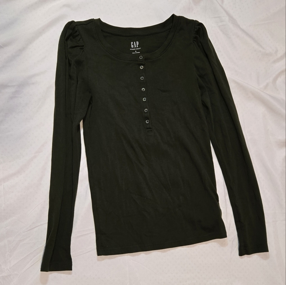 GAP Hunter Green Long Sleeve Henley Shirt